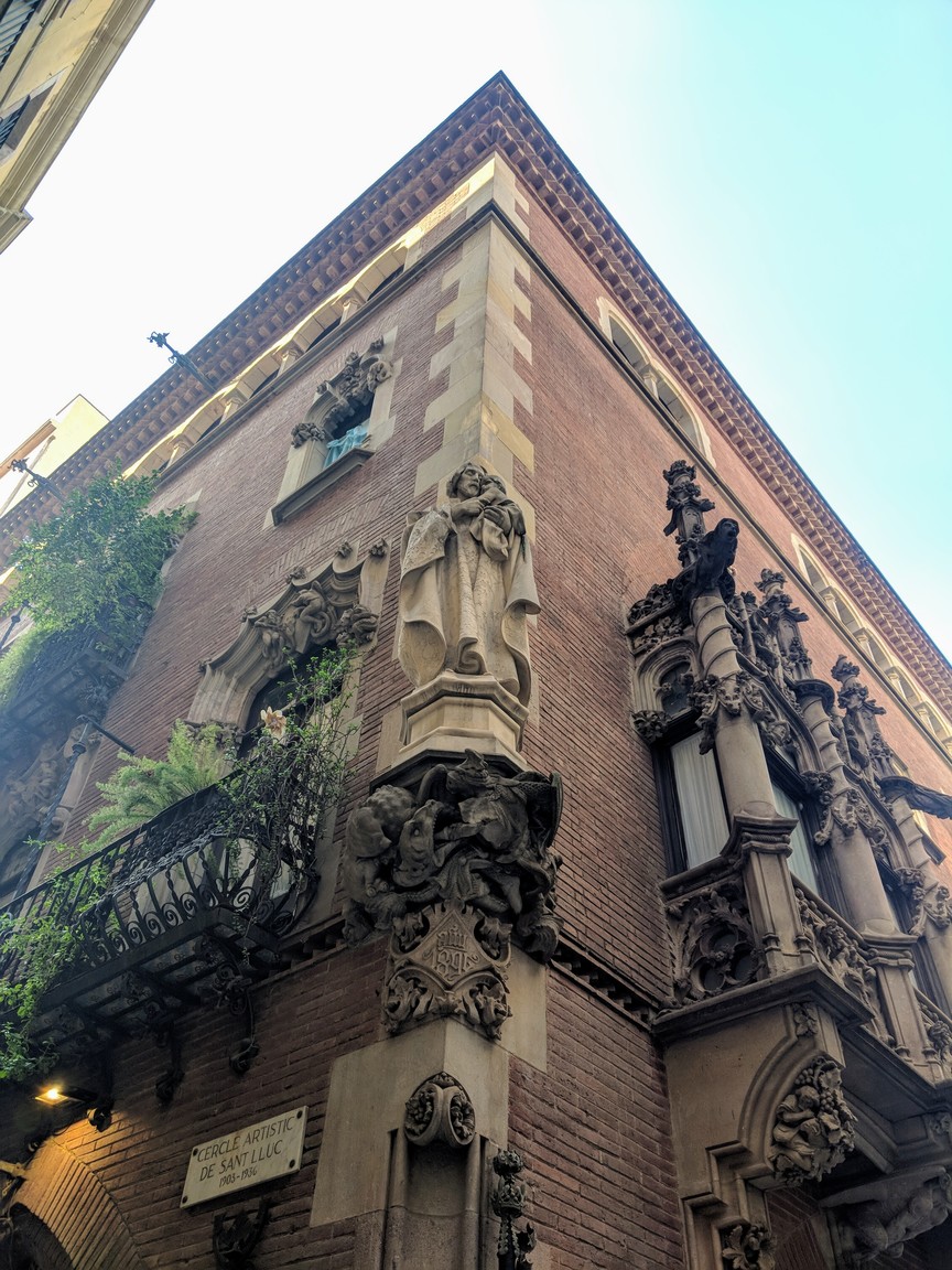 Valencian Art Nouveau architecture