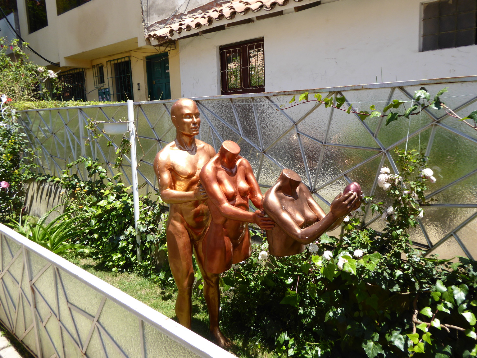 Interesting statue in front of Amigos Spanish School, where I took classes.