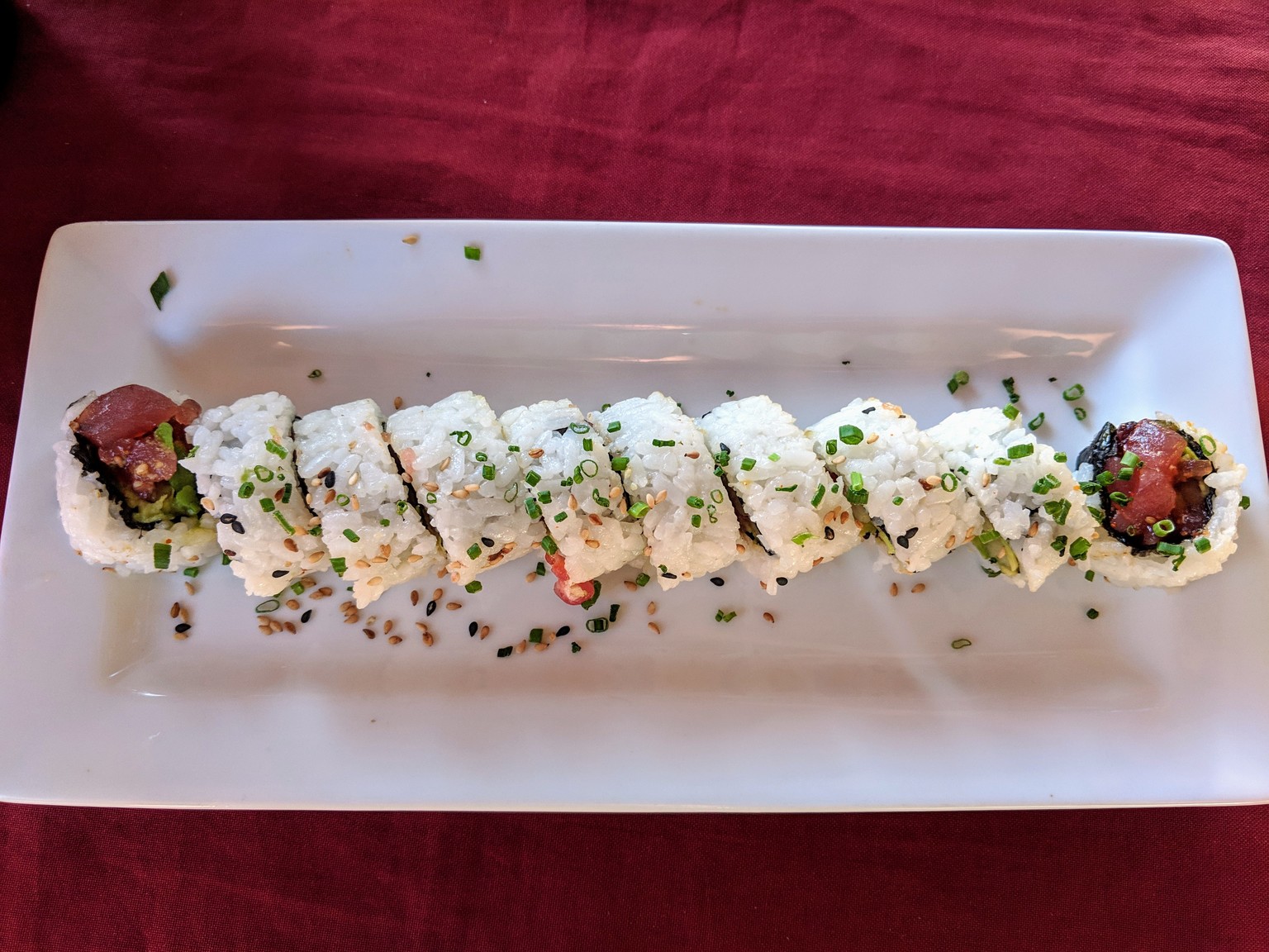 Avocado and tuna sushi roll