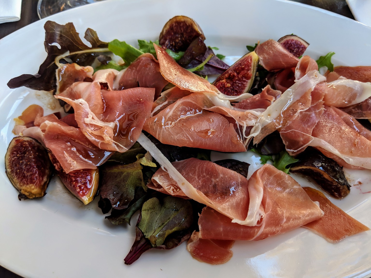 Prosciutto and fig salad