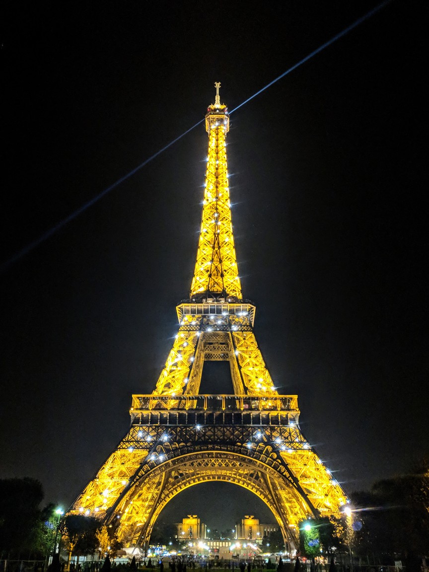 The light show on the hour is quite the spectacle.