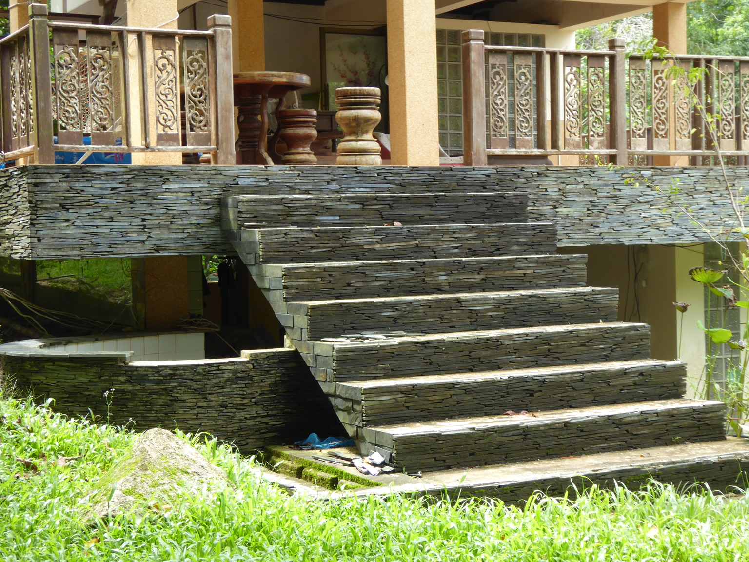 Such amazing stone work!